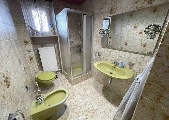 Apartman Sad241 Grosse Monteurwohnung Uebergangswohnung *